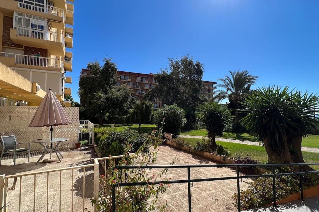 Estudio Aguila Con Vistas Al Mar Benalmadena Exterior photo